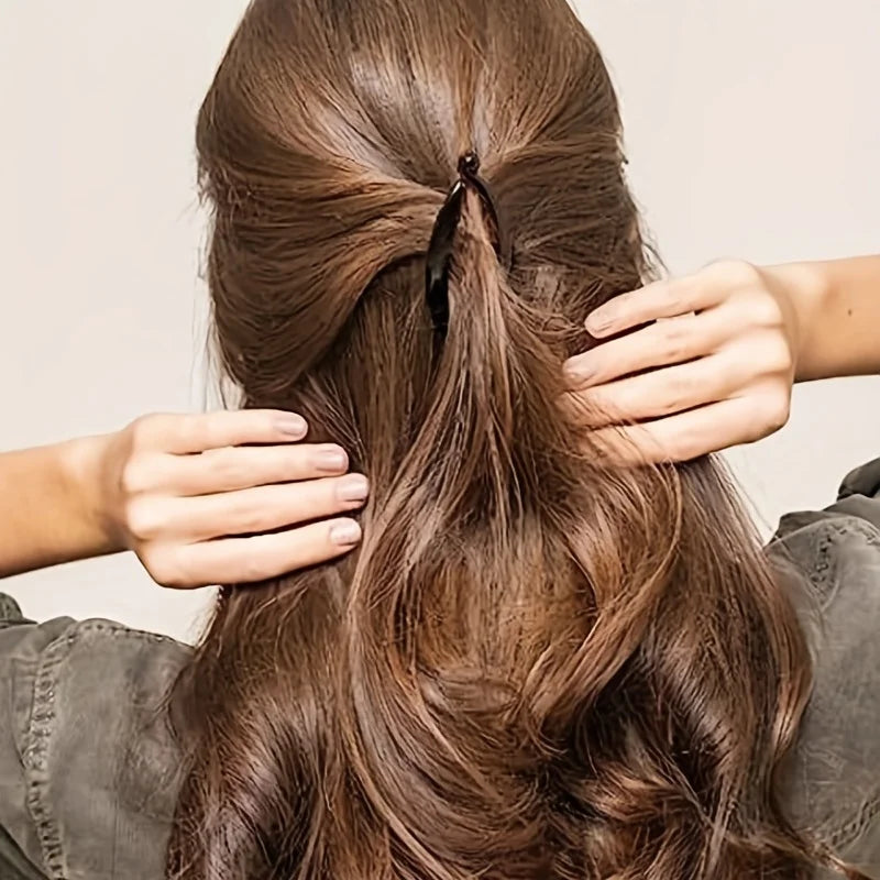 Stylish Matte Banana Hair Clip - Fish Shaped Ponytail Headband for Women - Perfect Hair Accessory for Any Occasion